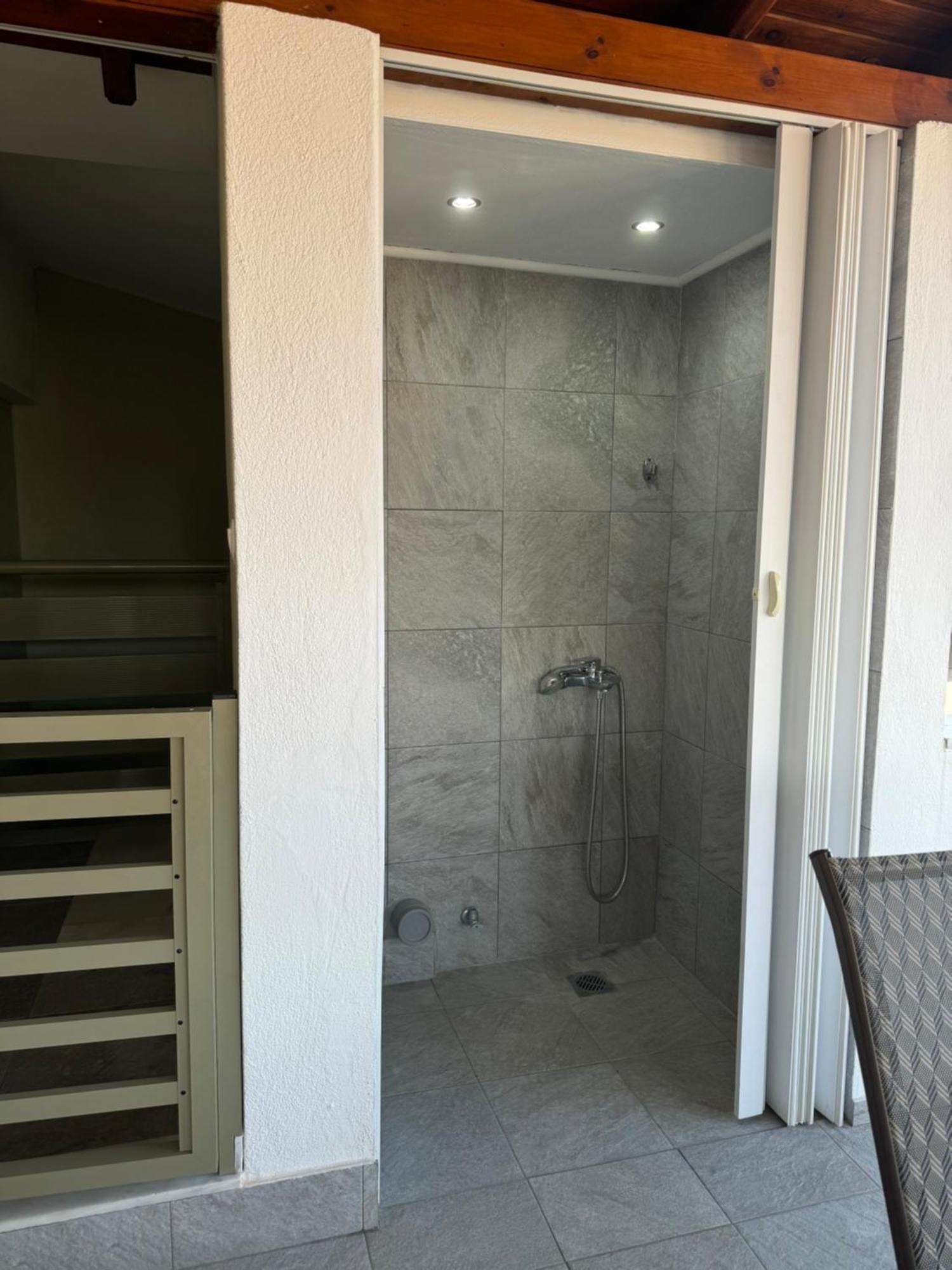 נאה רודה Private Modern Apartment מראה חיצוני תמונה